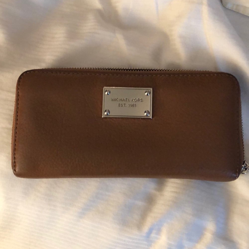 Michael Kors wallet